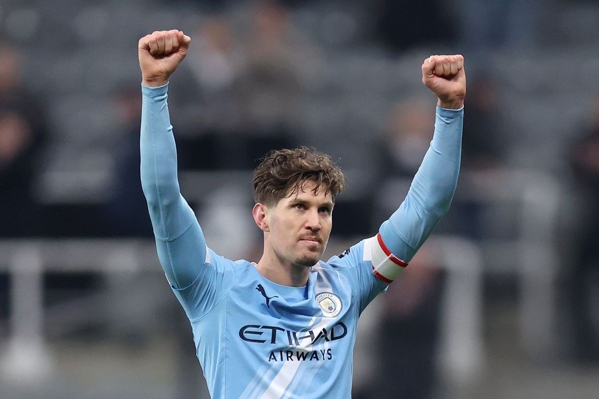 ZYRTARE: John Stones largohet nga Manchester City pas 10 vitesh