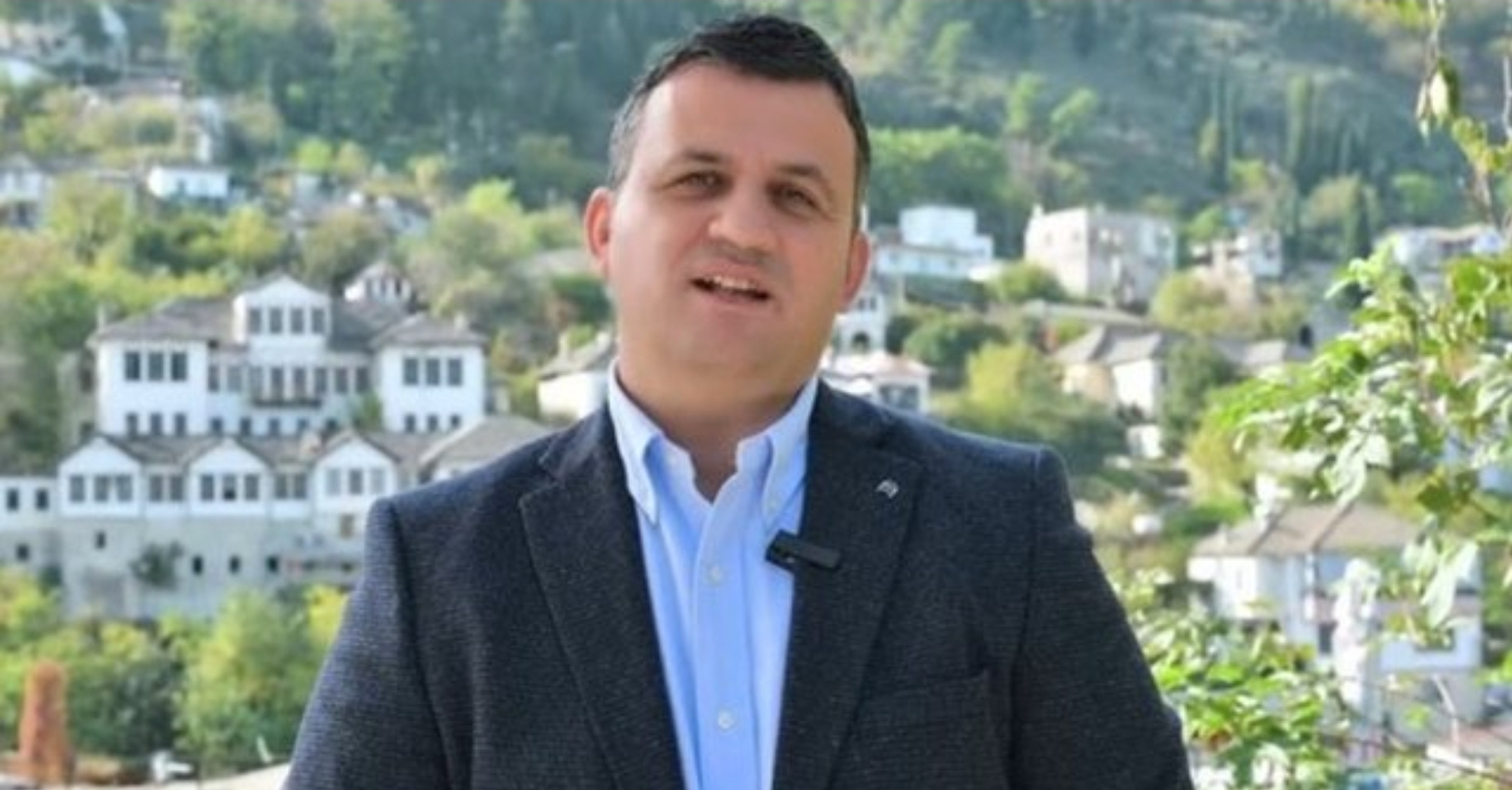Kryebashkiaku Flamur Golemi dhe 18 punonjës të infektuar me SIDA? Reagon për herë të parë Bashkia Gjirokastër