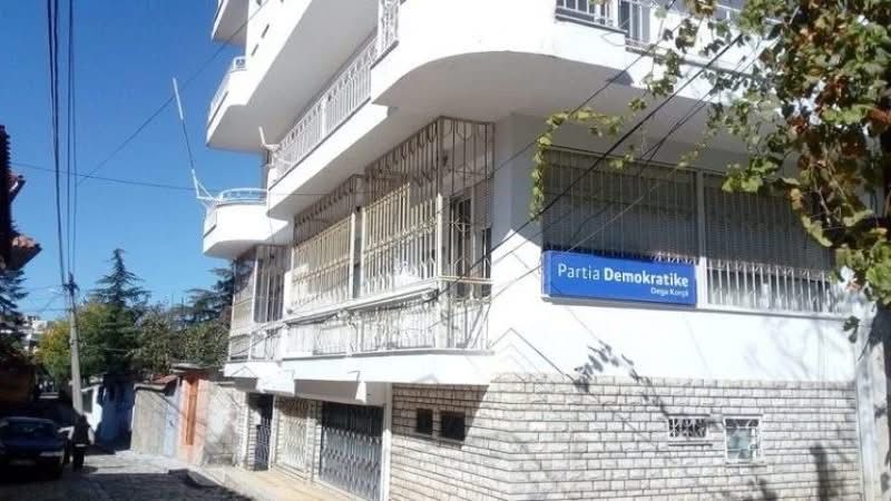 ANALIZË / TË PATHËNAT E PROCESIT TË VOTIMIT NË DEGËN E PD KORÇË