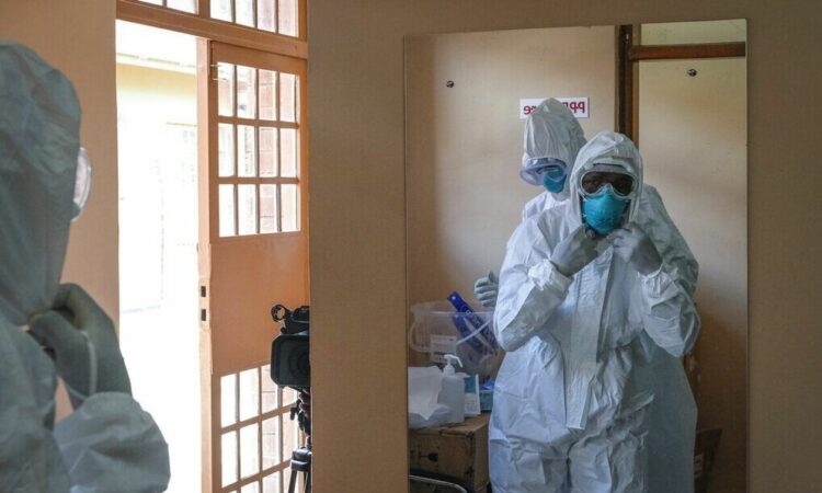OBSH PARALAJMËRON PËR PËRKEQËSIM TË EPIDEMISË SË EBOLA-S NË AFRIKË