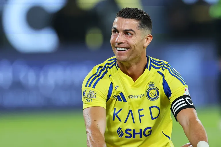 AL NASSR DHE RONALDO SHTYJNË TITULLIN KAMPION NË ARABI