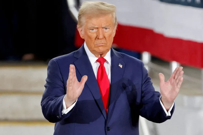 TRUMP KËRKON DORËZIMIN OSE SHKATËRRIMIN E URANIUMIT TË PASURUAR TË IRANIT