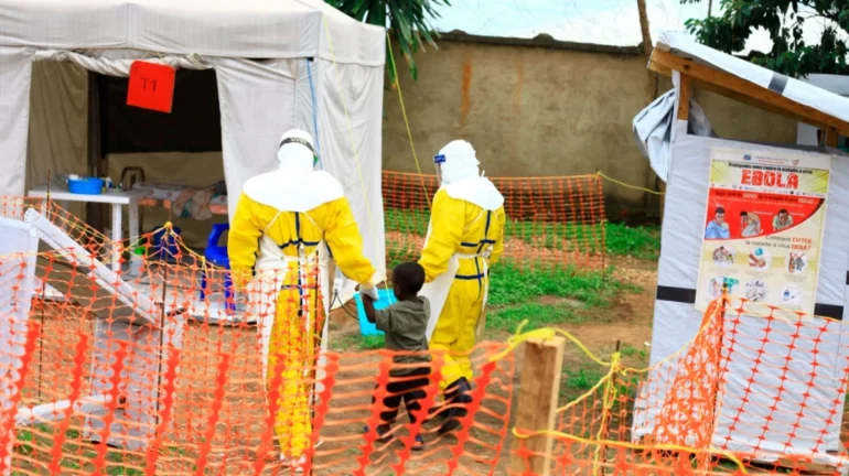 RRITEN NDJESHËM RASTET ME EBOLA NË KONGO, MBI 1 MIJË TË DYSHUAR