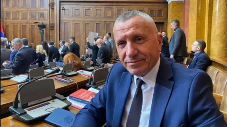 PROPOZOHET REZOLUTË PËR DËNIMIN E KRIMEVE NË KOSOVË