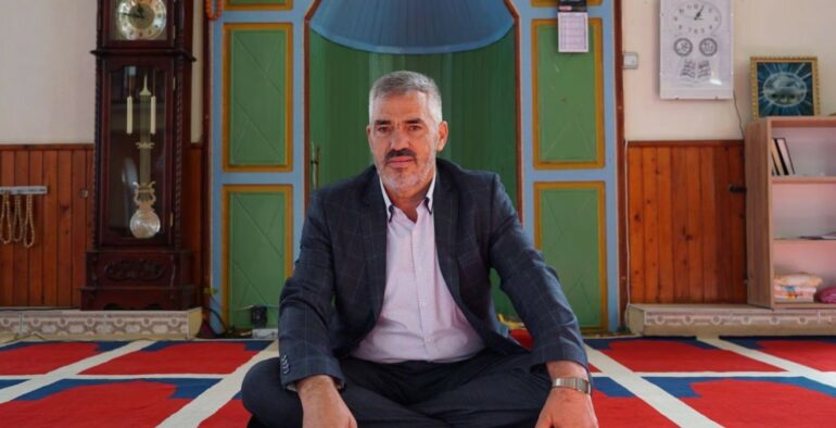 ISH-IMAMI FUTET NË POLITIKË, OSMAN MUSLIU I BASHKOHET VETËVENDOSJES
