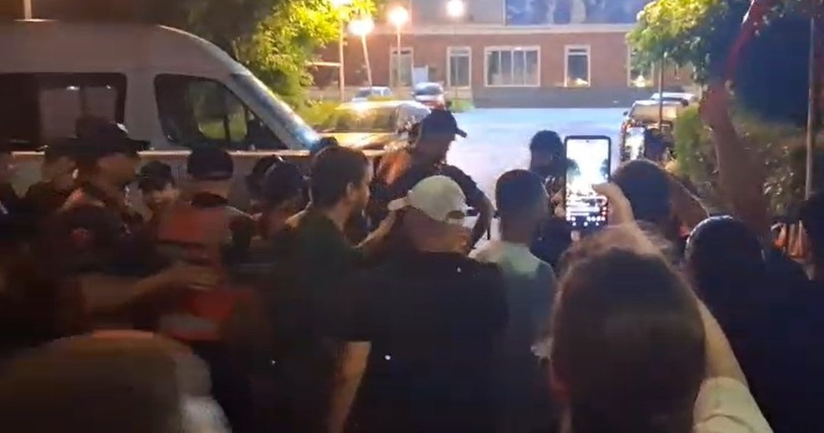 PROTESTUESIT I JAPIN HAKUN EDHE BERISHËS PARA SELISË SË PD: “OPOZITË E SHITUR”