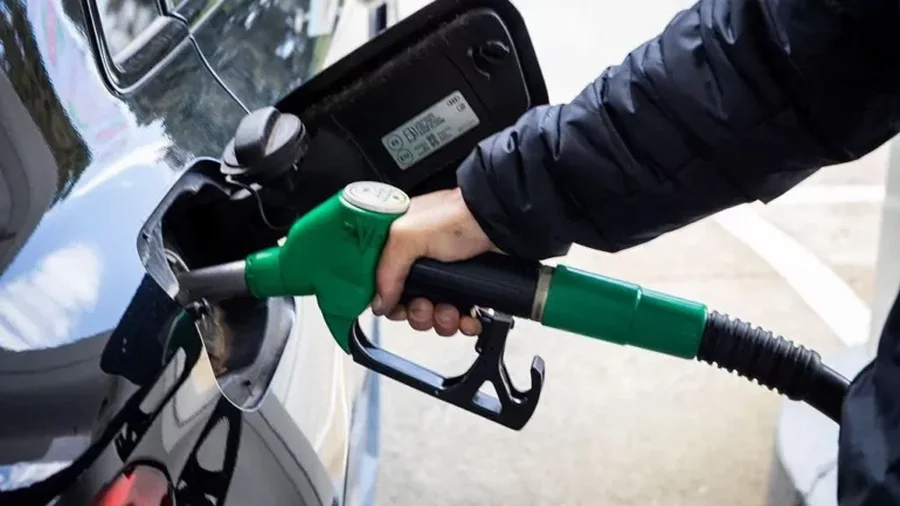 ULEN SËRISH ÇMIMET E KARBURANTEVE NË SHQIPËRI, NAFTA ZBRET NË 176 LEKË/LITRI