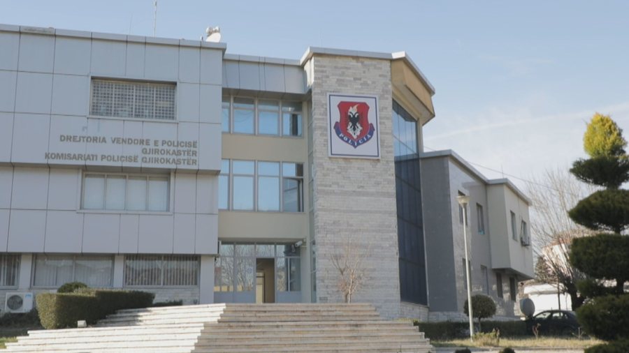 TRAGJEDI NË GJIROKASTËR/ 15-VJEÇARI MBYTET NË KOMPLEKS PISHINASH