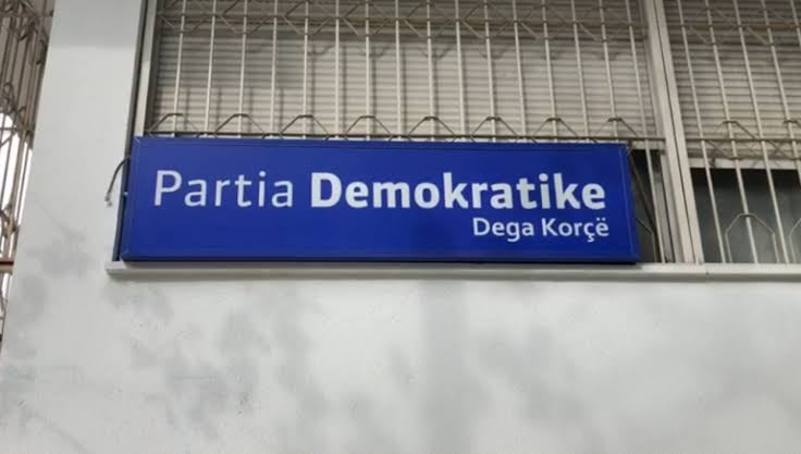 PD KORÇË PA “SHTËPI”,PA ZË, PA DREJTIM