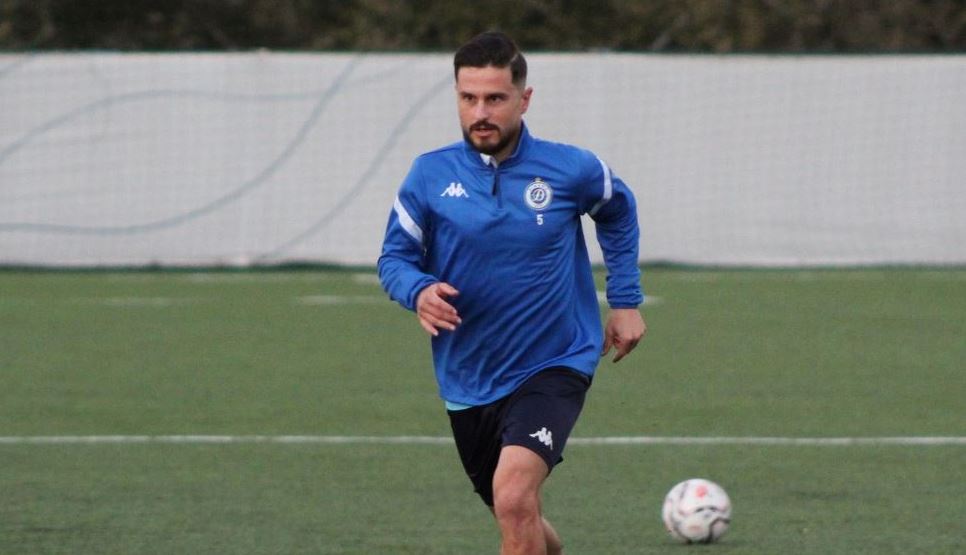 DEJVI BREGU PRANË RIKTHIMIT NË TEUTË, LËVIZJE E BUJSHME NË MERKATO