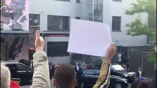 RAMA PËRBALLET ME PROTESTA NË BERLIN, QYTETARËT SHQIPTARË KËRKOJNË DORËHEQJEN