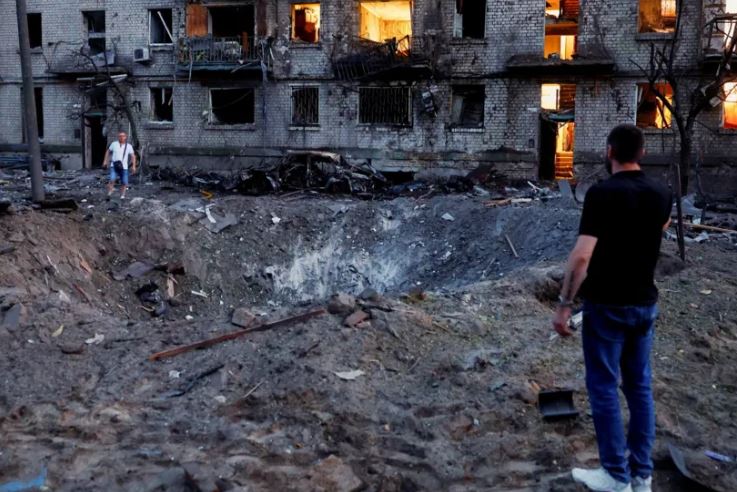 SULM MASIV RUS MBI KIEV, RAPORTOHEN VIKTIMA DHE DËME TË MËDHA NË ZONA CIVILE