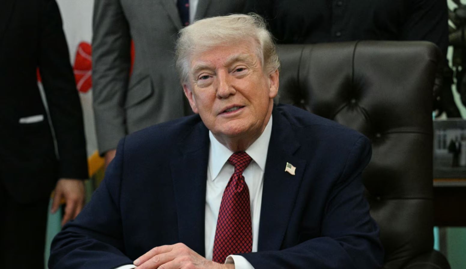 DONALD TRUMP DEKLARON MBI 1 MILIARD DOLLARË TË ARDHURA PËR 2025, RRITJE E FORTË NGA KRIPTOMONEDHAT DHE BIZNESET