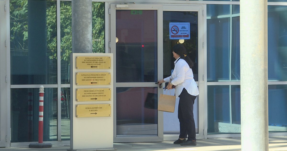 NGËRÇ NË GJKKO, BOJKOTI I AVOKATËVE BLLOKON PROCESET GJYQËSORE