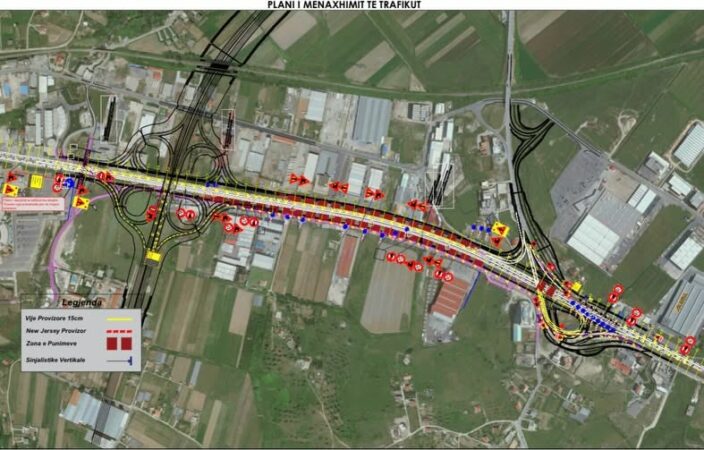 PUNIMET NË MBIKALIMIN E KASHARIT, ARRSH BLLOKON AUTOSTRADËN PËR 3 NET, JA DEVIJIMET
