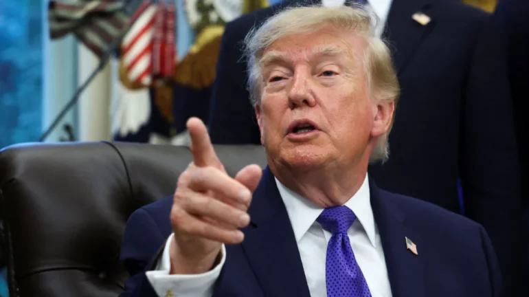 TRUMP SHQYRTON LEHTËSIMIN E SANKSIONEVE NDAJ IRANIT, SINJALE PËR RIKTHIMIN E NEGOCIATAVE